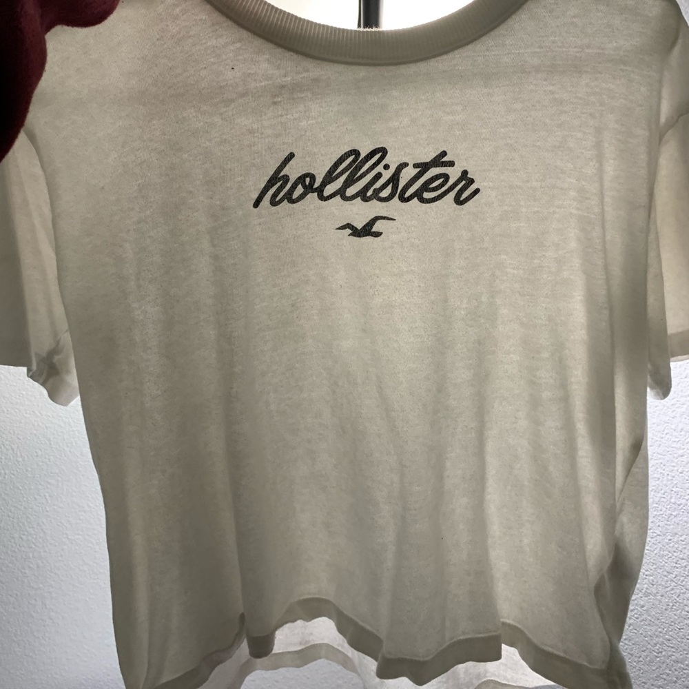 Super Cute White Hollister Crop Top. Size Medium